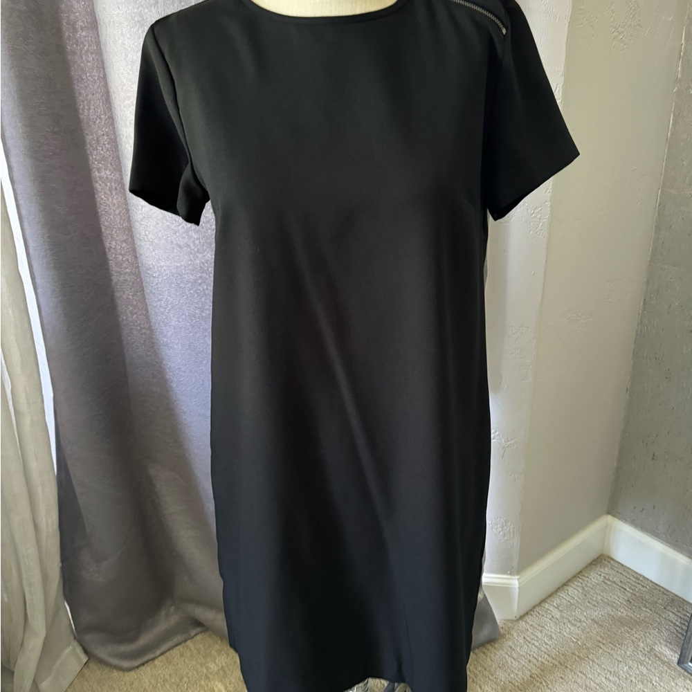 Banana Republic cap sleeve Black Dress